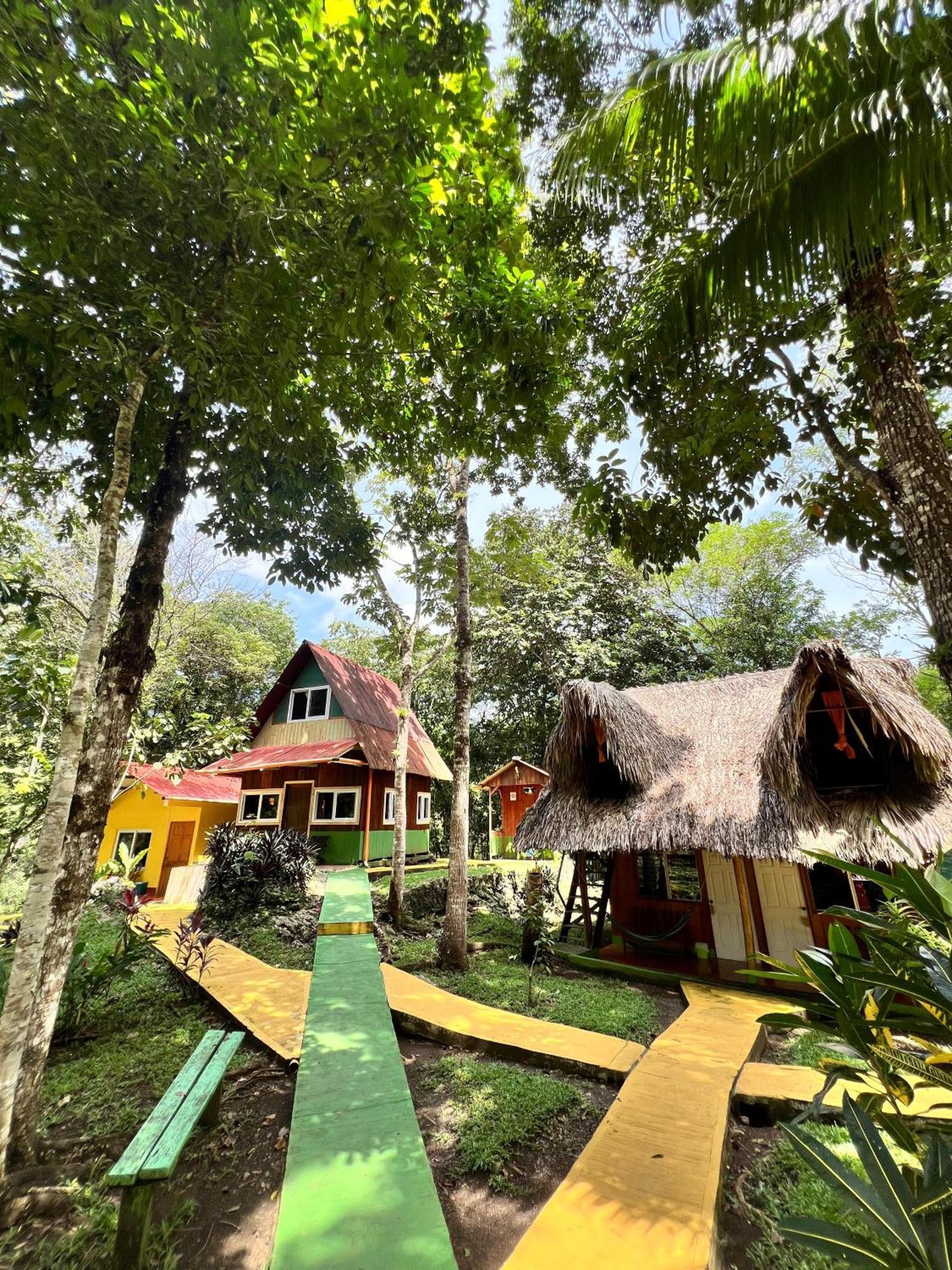 El Portal De Champey Hostel Lanquin Exterior photo